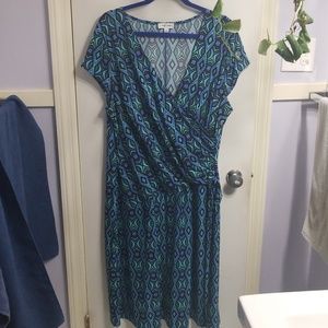 Euc. Cap sleeved faux wrap dress